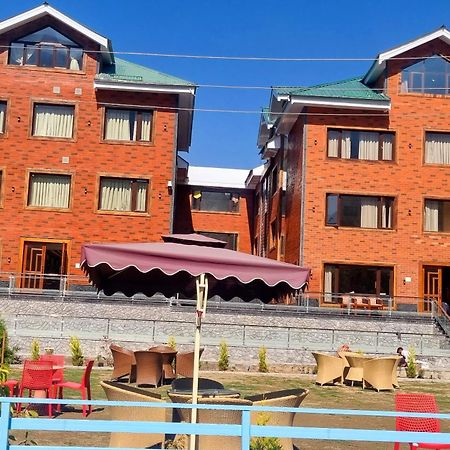White Water Resorts Pahalgām Extérieur photo