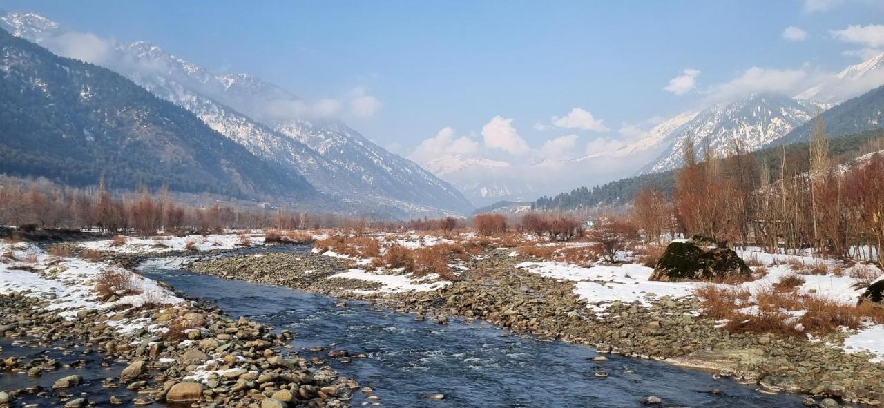 White Water Resorts Pahalgām Extérieur photo